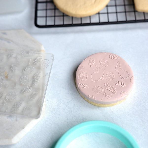 Easter Bunny and Egg Pattern Acrylic Fondant Embosser With Cutter